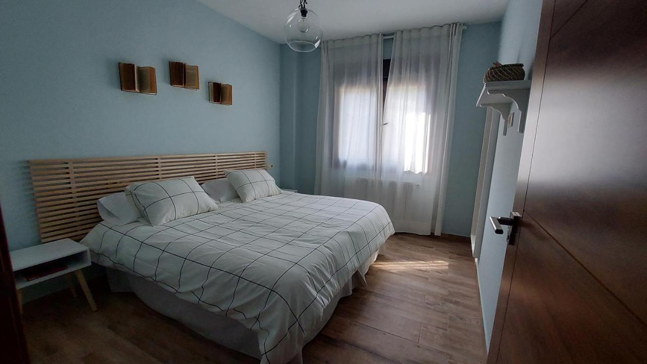 Apartamento Las Campanitas Nunomoral Extérieur photo