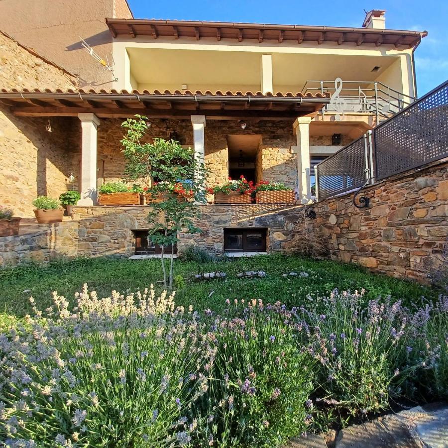 Apartamento Las Campanitas Nunomoral Extérieur photo